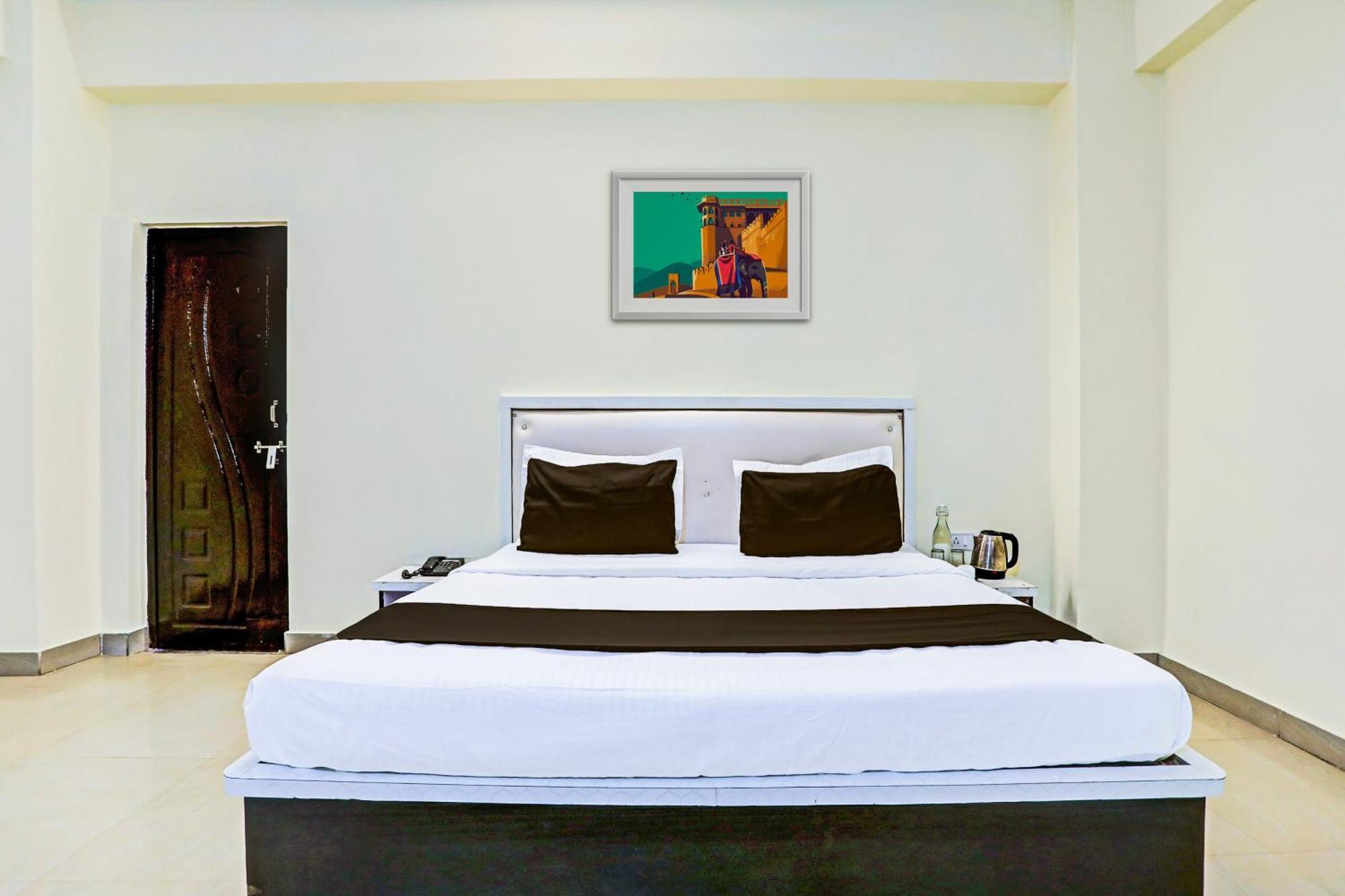 Super Hotel O Hyderabad Gate Iit Bhu Kakarmatha Bagian luar foto